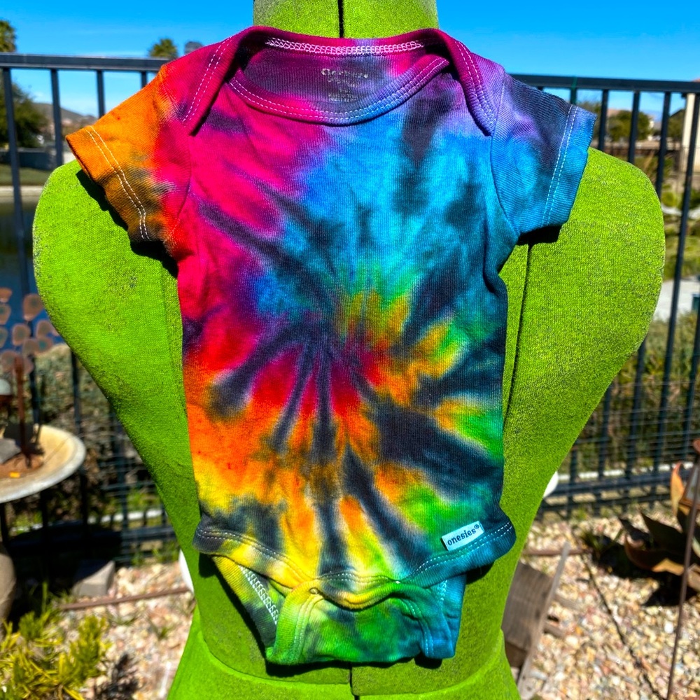 Gerber Organic Onesie❗️Custom Tie Dye❗️🌈